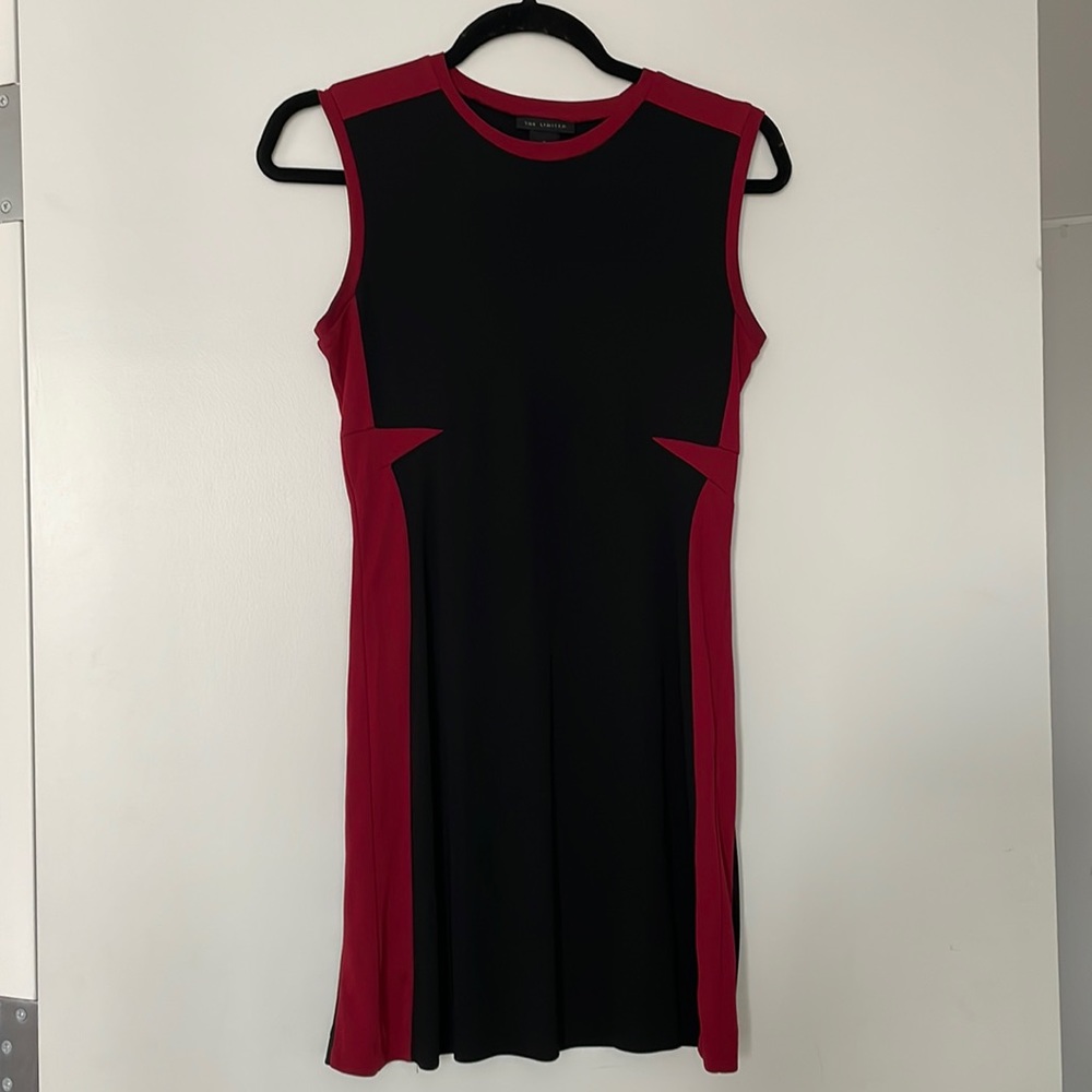 The limited Vintage 2000s color blocked mini dress